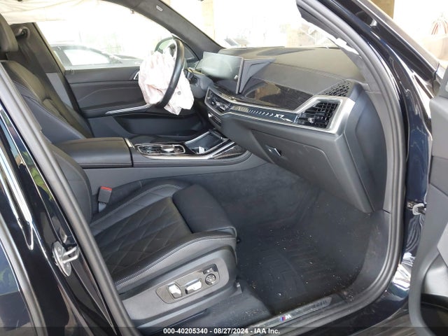 5UX23EM00R9T02273 BMW X7 Xdrive40i
