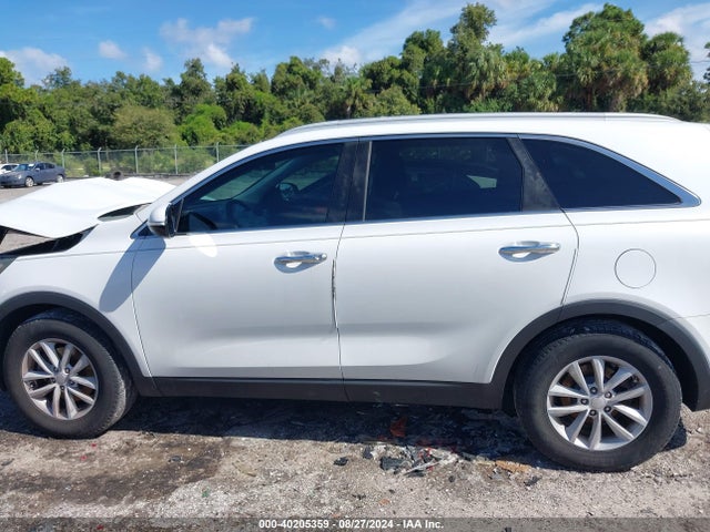 5XYPG4A39HG260316 KIA Sorento 2.4l Lx