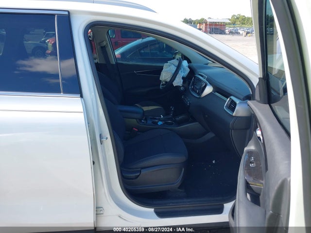 5XYPG4A39HG260316 KIA Sorento 2.4l Lx