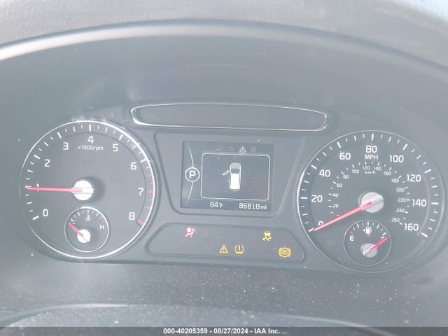 5XYPG4A39HG260316 KIA Sorento 2.4l Lx