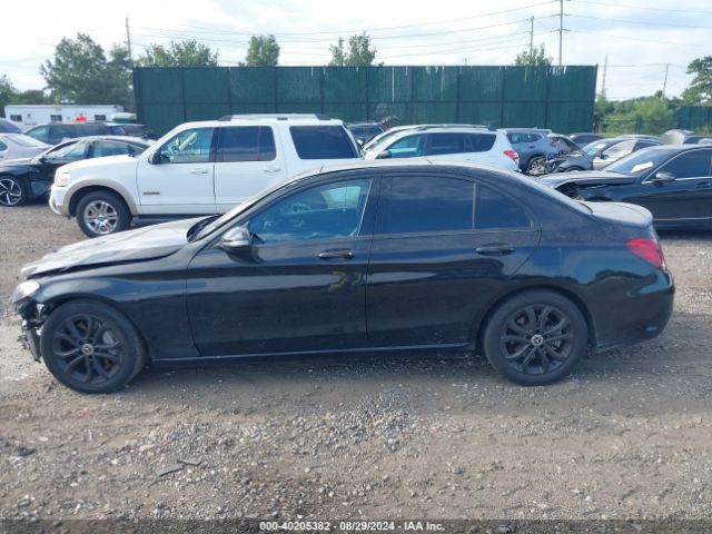 WDDWF4JB4JR348841 Mercedes-Benz C 300