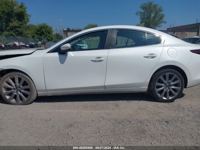 3MZBPBDM1LM117422 Mazda Mazda3 Preferred Package