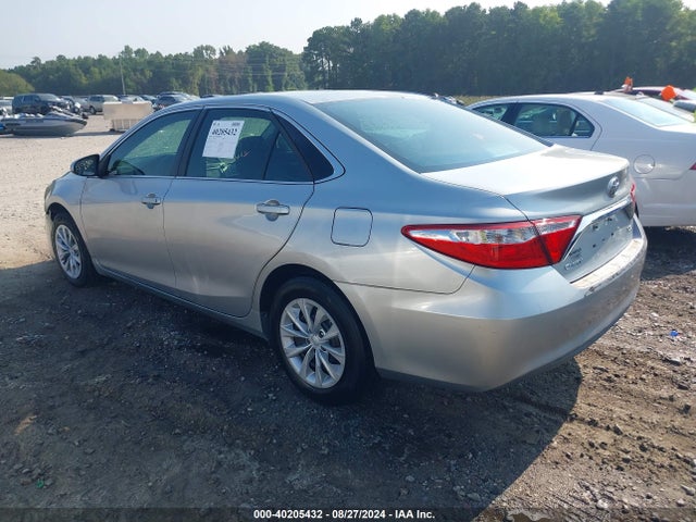 Toyota CAMRY LE 2015 4T1BF1FK5FU480121 Image 3