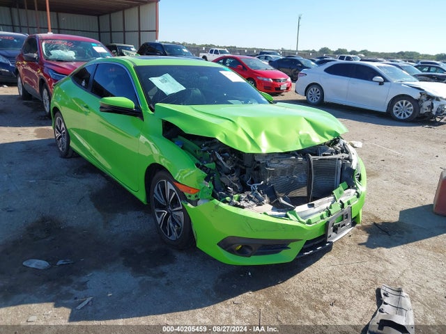2017 2HGFC3A38HH355129 main image