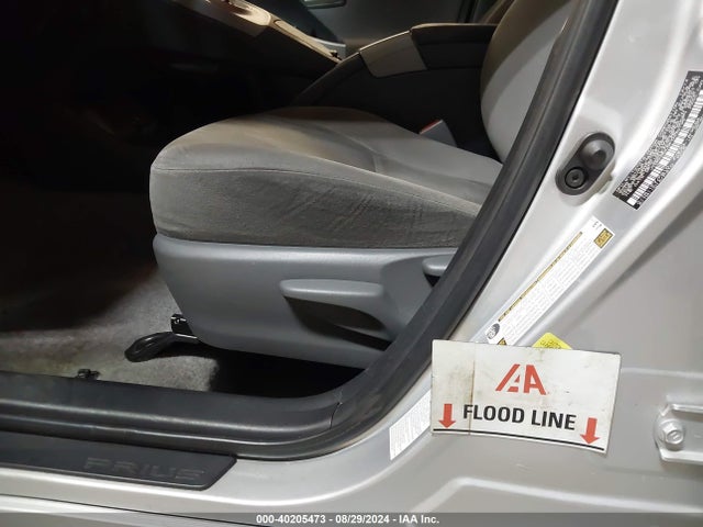 Toyota Prius Two 2015 JTDKN3DU2F0432199 Image 6