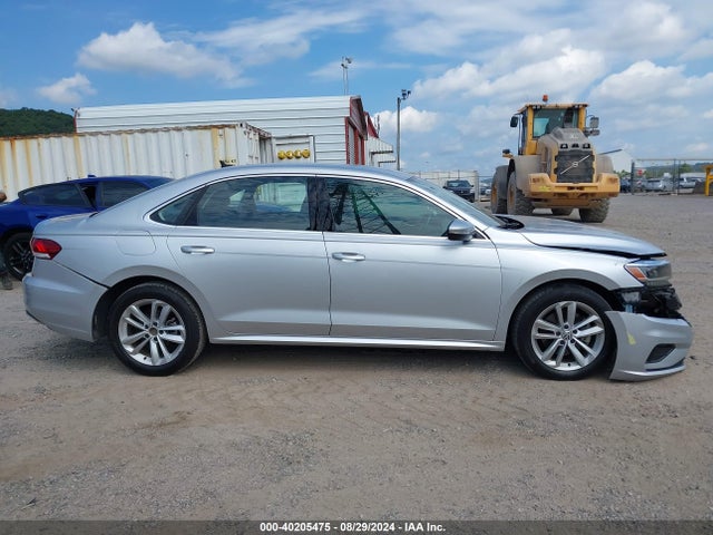 1VWSA7A34LC014670 Volkswagen Passat 2.0t Se