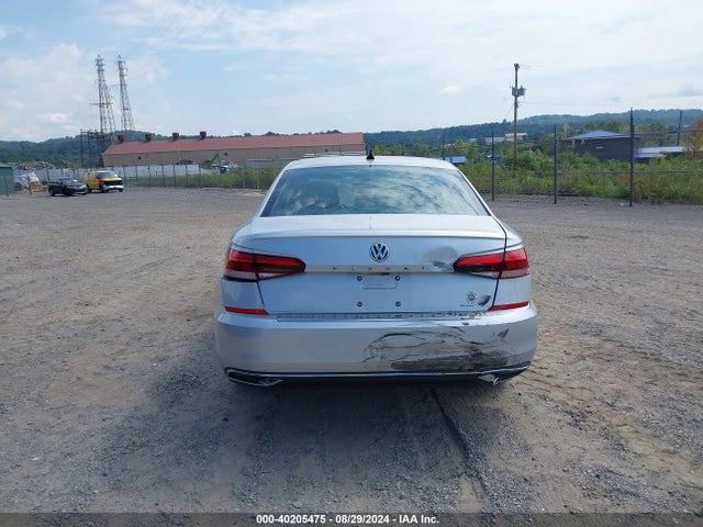 1VWSA7A34LC014670 Volkswagen Passat 2.0t Se