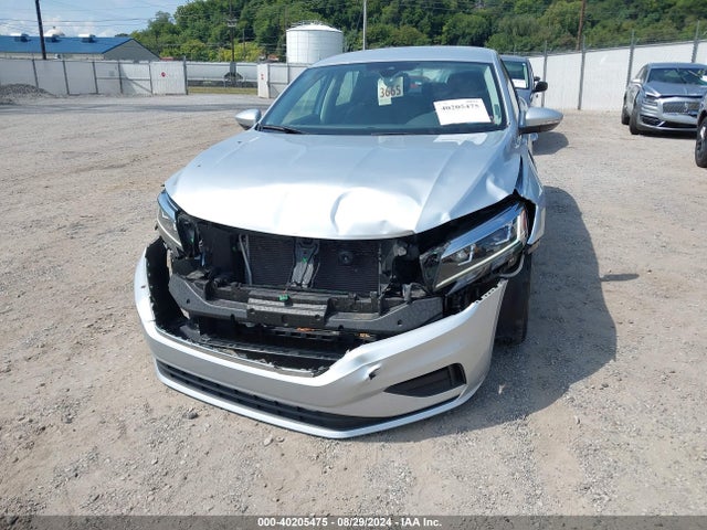 1VWSA7A34LC014670 Volkswagen Passat 2.0t Se