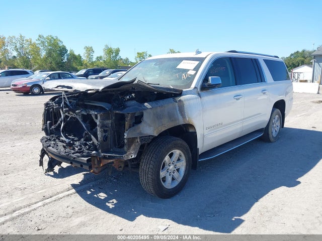 Chevrolet Suburban Premier 2019 1GNSKJKC8KR181208 Image 2