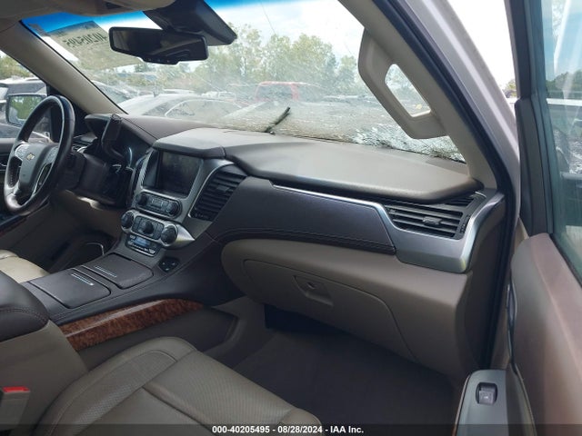 Chevrolet Suburban Premier 2019 1GNSKJKC8KR181208 Image 5