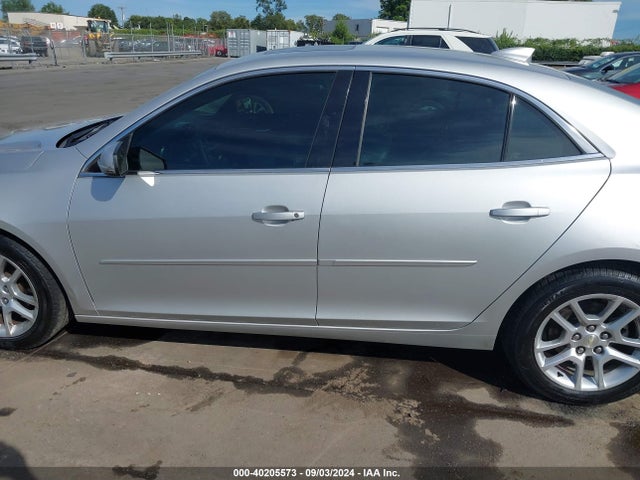 Chevrolet MALIBU 1LT 2015 1G11C5SL9FF346983 Image 14