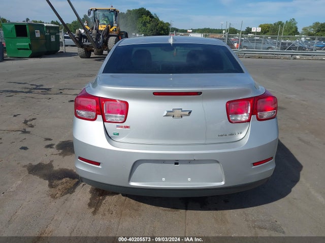 Chevrolet MALIBU 1LT 2015 1G11C5SL9FF346983 Image 16