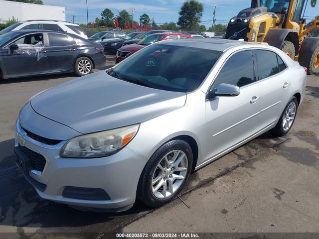 Chevrolet MALIBU 1LT 2015 1G11C5SL9FF346983 Image 2