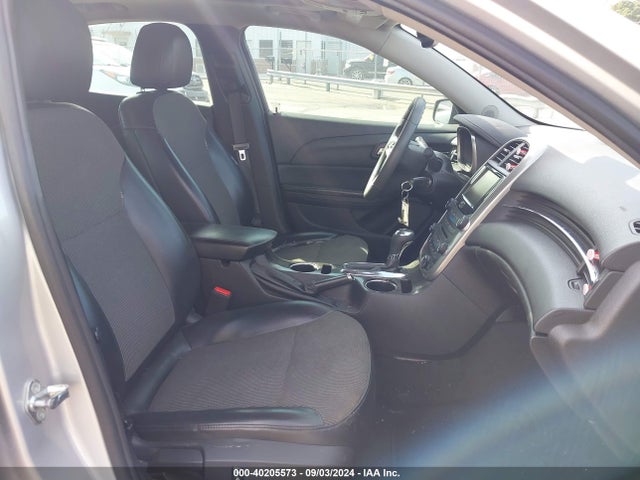 Chevrolet MALIBU 1LT 2015 1G11C5SL9FF346983 Image 5