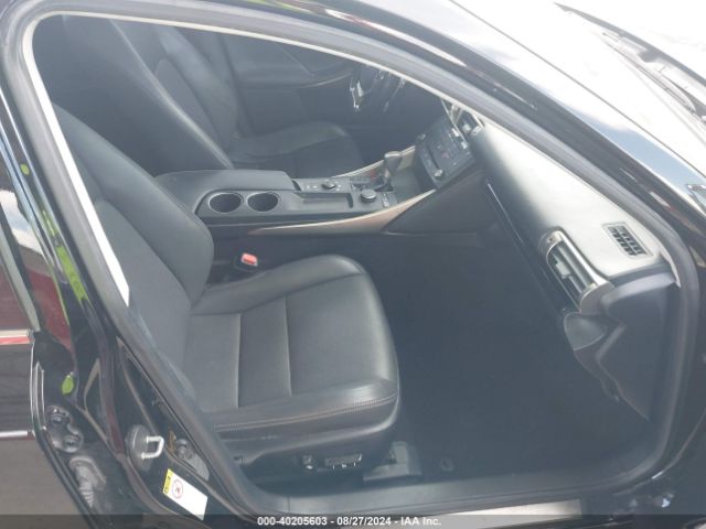 JTHBA1D28G5017647 Lexus IS 200T
