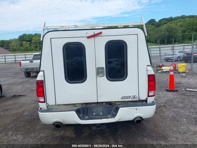 RAM 1500 Express Quad Cab 4x4 6'4 Box 2017 1C6RR7FT1HS760582 Image 16