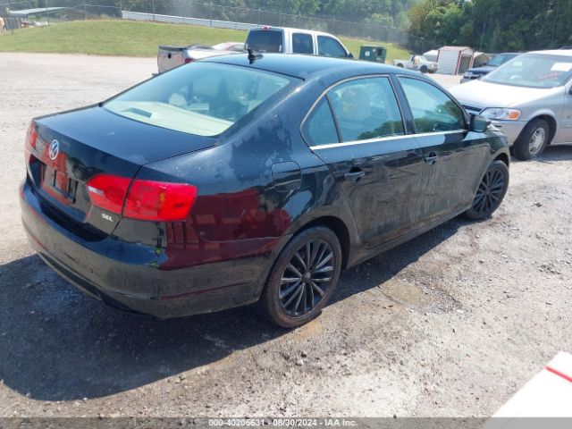 3VWL07AJ7EM211744 Volkswagen Jetta 1.8t Sel