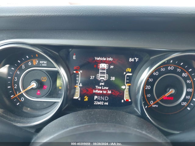 1C4HJXDG2NW156562 Jeep Wrangler Unlimited Sport S 4x4