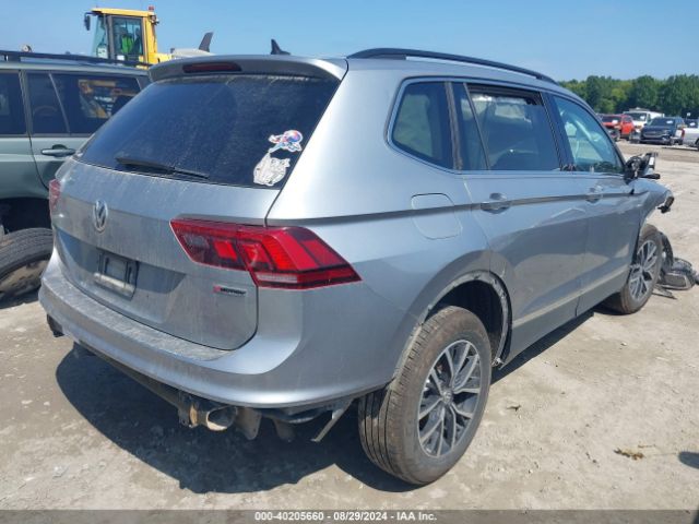 3VV2B7AX4LM040706 Volkswagen Tiguan