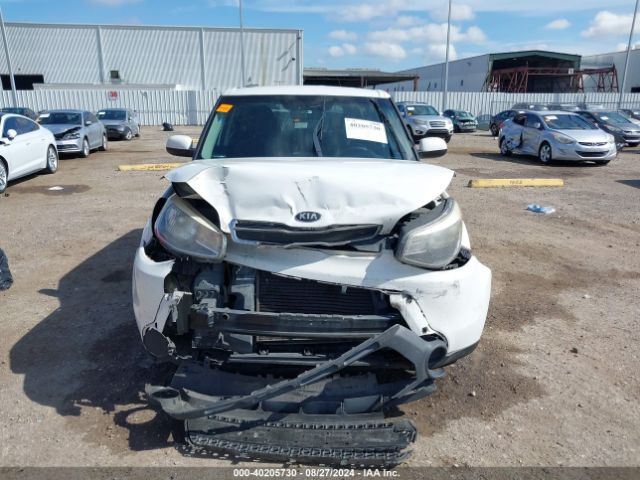 KNDJN2A21E7010231 KIA Soul