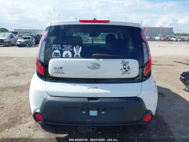 KNDJN2A21E7010231 KIA Soul
