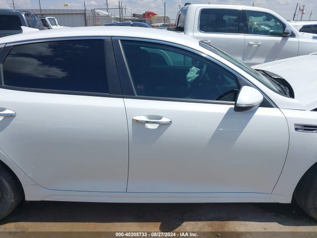 KIA Optima Lx 2018 5XXGT4L39JG208767 Image 13
