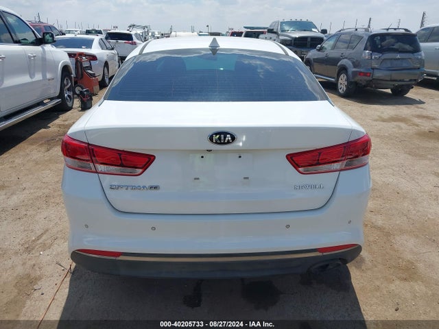 KIA Optima Lx 2018 5XXGT4L39JG208767 Image 16
