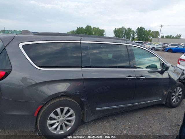 2C4RC1BG3HR503392 Chrysler Pacifica Touring-l
