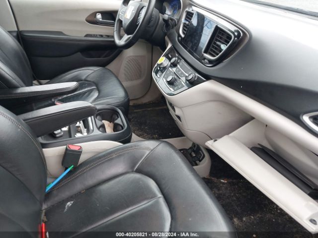 2C4RC1BG3HR503392 Chrysler Pacifica Touring-l