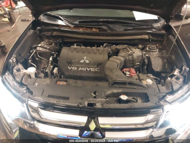 2018 MITSUBISHI OUTLANDER JA4JZ4AX0JZ051549 Photo 9