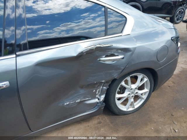 1N4AA5AP0EC480725 Nissan Maxima 3.5 S/3.5 Sv