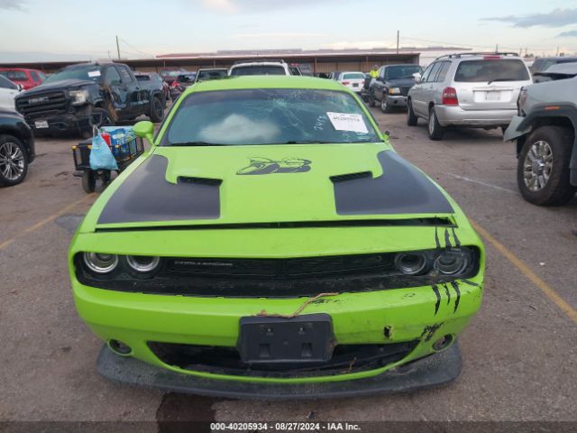 2C3CDZFJ2FH747453 Dodge Challenger R/t Scat Pack
