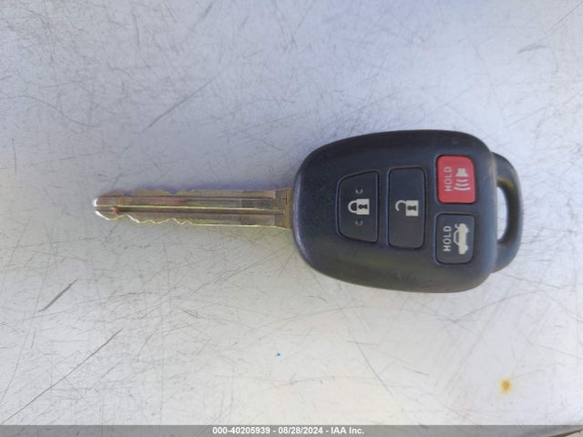 Toyota Corolla Le Plus 2015 5YFBURHE9FP282347 Image 11