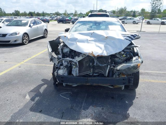 2019 TOYOTA COROLLA 2T1BURHE0KC183376 Photo 5