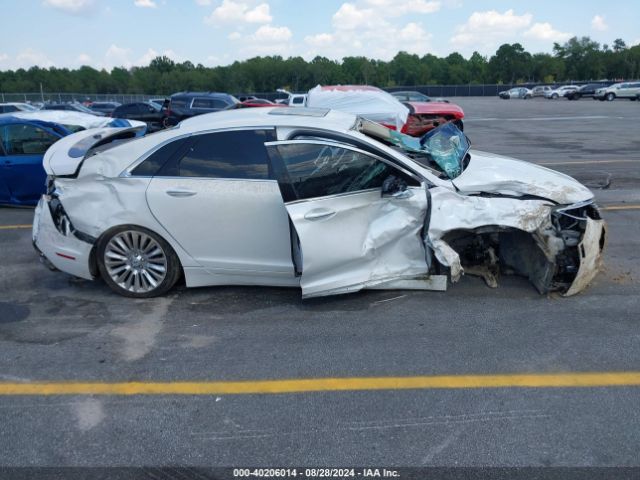 3LN6L2G92GR617021 Lincoln MKZ