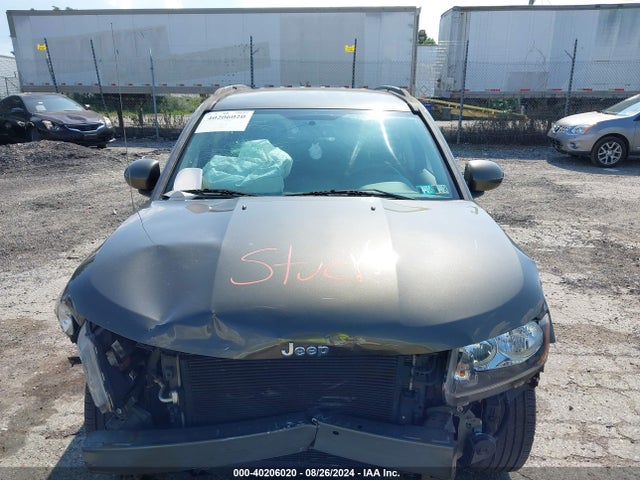 1C4NJDEB6FD258108 Jeep Compass Latitude