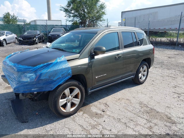 1C4NJDEB6FD258108 Jeep Compass Latitude