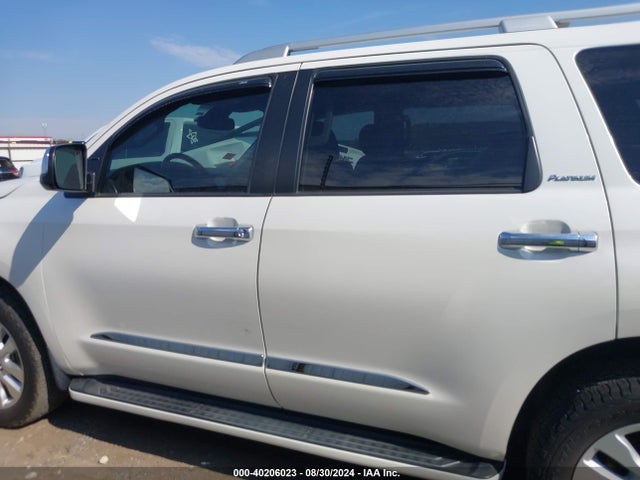 Toyota Sequoia Platinum 2018 5TDDY5G11JS156312 Image 15