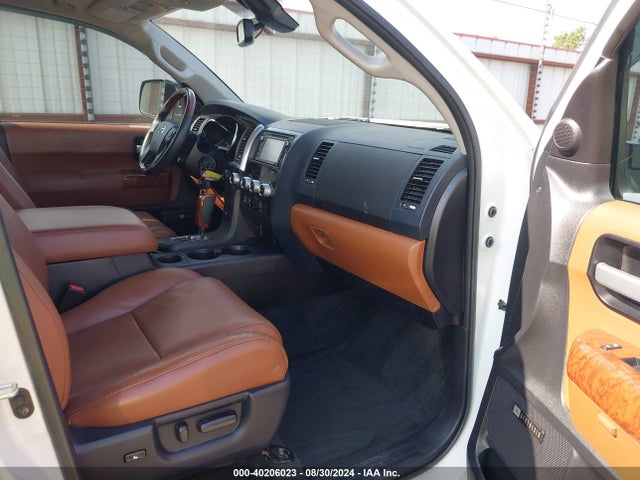 Toyota Sequoia Platinum 2018 5TDDY5G11JS156312 Image 5