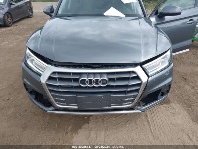 WA1ANAFY2J2021151 Audi Q5 2.0t Premium/2.0t Tech Premium