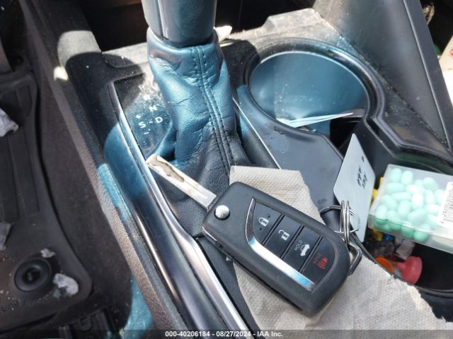 4T1B11HK0JU073702 Toyota CAMRY SE