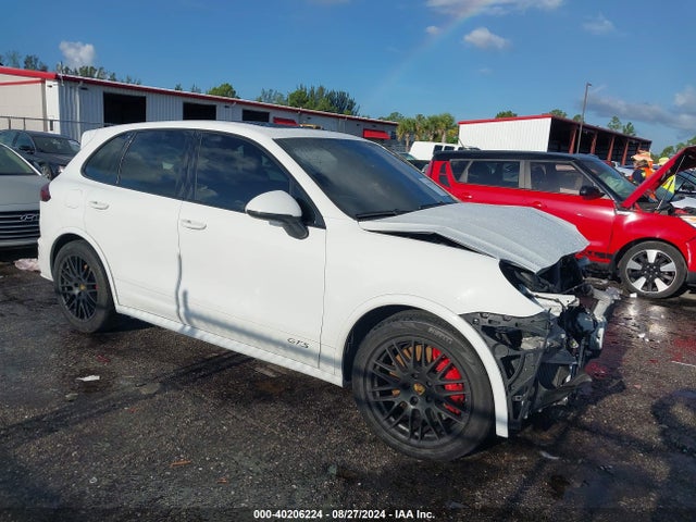 2016 PORSCHE CAYENNE WP1AD2A28GLA71703 Photo 0