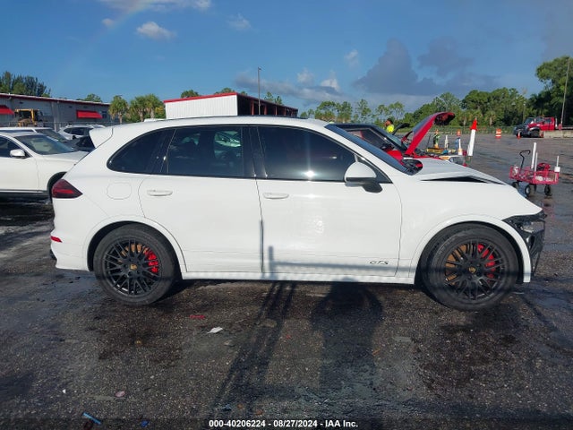 Porsche Cayenne Gts 2016 WP1AD2A28GLA71703 Image 14