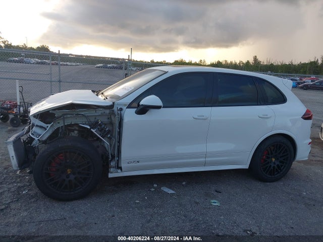 Porsche Cayenne Gts 2016 WP1AD2A28GLA71703 Image 15