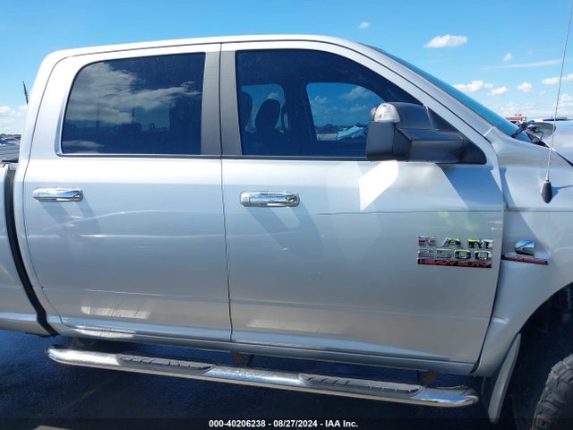 RAM 2500 Slt  4x4 6'4 Box 2018 3C6UR5DLXJG192539 Image 14