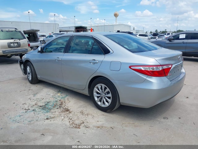 Toyota CAMRY LE 2017 4T1BF1FK0HU645057 Image 3