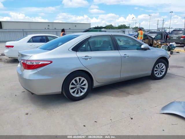 Toyota CAMRY LE 2017 4T1BF1FK0HU645057 Image 4