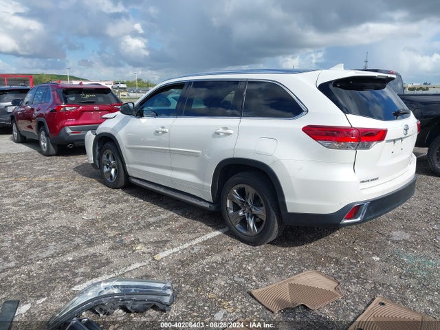 Toyota Highlander Limited Platinum 2018 5TDYZRFH6JS264641 Image 3