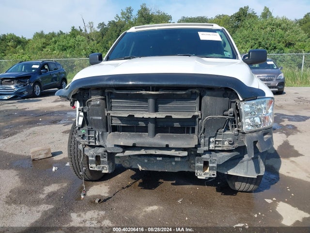 1C6RR6FGXNS170342 RAM 1500 Classic Tradesman Quad Cab 4x2 6'4 Box