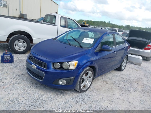 Chevrolet Sonic Ltz Auto 2014 1G1JE5SB0E4191719 Image 2